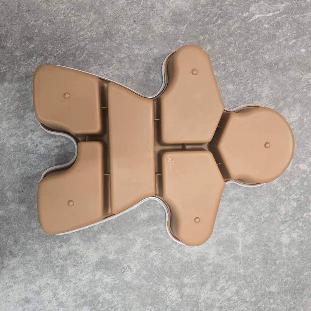 Large Gingerbread Man - Picture 4 of 4